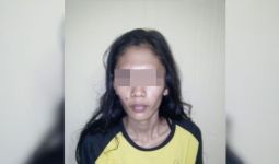 Bandar Narkoba Lolos dari Penggerebekan, Sang Istri Jadi Tumbal, Polisi Sita Sejumlah Barang Bukti - JPNN.com