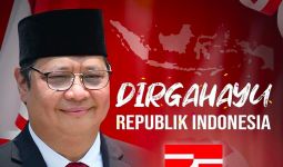 HUT Kemerdekaan RI, Menko Airlangga Ajak Masyarakat Berjuang Hentikan Covid-19 - JPNN.com