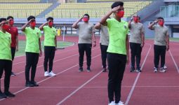 Timnas Indonesia U-16 Gelar Upacara di Lapangan, Ini Pesan Menyentuh Bima Sakti - JPNN.com
