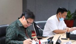 Menteri Airlangga Membeberkan Sejumlah Strategi Pemulihan Ekonomi dan Penanganan Covid-19 - JPNN.com