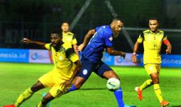 Karena Ini Penyerang Asal Belanda Ini Mundur Dari Skuad Persipura - JPNN.com