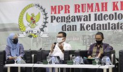 Wakil Ketua MPR Dorong Masyarakat Bergotong Royong Hadapi Pandemi Covid-19 - JPNN.com