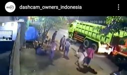 Pria Ini Terlindas Truk di Bekasi, Hanya Luka-luka - JPNN.com