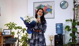 Aqua Menggandeng Raisa untuk Mengajak Ibu Penuhi Hidrasi Sehat - JPNN.com