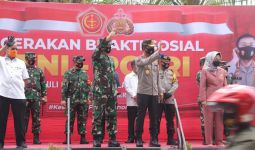 TNI-Polri Gelar Bakti Sosial Peduli Covid-19 - JPNN.com