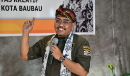 Gus Jazil Kagum Melihat Kemampuan Bertahan UMKM di Baubau - JPNN.com