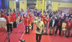 Ratusan Ketua RT di Makassar Datangi Markas Irman Yasin Limpo-Andi Zunnun NH, Ada Apa? - JPNN.com