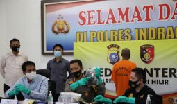 Serang Polisi dengan Badik, RB Langsung Ditembak Mati - JPNN.com