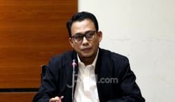 KPK Periksa Sekjen DPR terkait Dugaan Korupsi Pengadaan Heli di Kemensetneg - JPNN.com