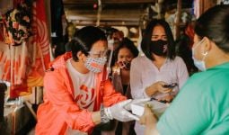 PSI Bagikan Ratusan Paket Makanan Siap Saji di Jakarta Pusat - JPNN.com