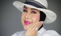 Ratu Dangdut Elvy Sukaesih Masih Trauma - JPNN.com