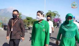 Istri Jenderal Andika Bantu Pedagang Terdampak Covid-19 di Wisata Ketep pass - JPNN.com
