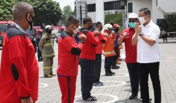 Koordinasi Tim Berjalan Baik, Kebakaran di Gedung Kemensos Padam Kurang dari 1 Jam - JPNN.com