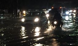 Daftar 30 Jalan di Jakarta Barat yang Terendam Banjir - JPNN.com
