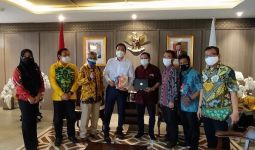 Azis Syamsuddin: Pensiunan ASN dan TNI-Polri Perlu Jeda 5 Tahun Terjun ke Politik - JPNN.com