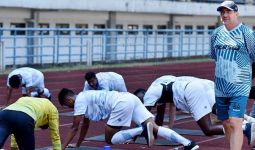 Pelatih Persib sebut PSS Sleman Diuntungkan di Laga Semifinal Piala Menpora - JPNN.com