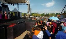 Penyesalan Wakil Ketua DPRD Tegal Setelah Jadi Tersangka Kasus Konser Dangdut - JPNN.com