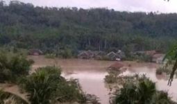 Ratusan Rumah di Cianjur Disapu Banjir Bandang - JPNN.com