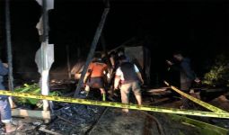 Rumah Ludes Terbakar, Mbak Risa Tak Sempat Menyelamatkan Diri - JPNN.com