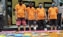 4 Pencuri Modus Ganjal ATM Ditangkap, Dua Pelaku Langsung Ditembak di Kaki, Nih Penampakannya - JPNN.com