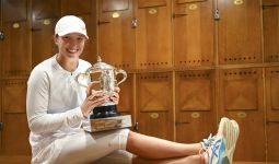 Cewek 19 Tahun Iga Swiatek Mengukir Rekor Manis di Roland Garros 2020 - JPNN.com