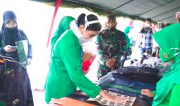 Hetty Andika Perkasa Bangga Lihat Hasil Kerajinan Persit di Sumedang - JPNN.com