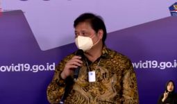 Airlangga Sebut Indonesia Termasuk Top Five Penanganan Covid-19 di Dunia - JPNN.com