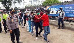 Ratusan Pelajar Ditangkap dalam Aksi 1310, Ada yang Masih SD - JPNN.com