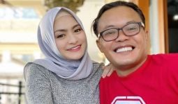 3 Berita Artis Terheboh: Angga Wijaya Minta Maaf, Fakta Terbaru Perceraian Sule Terungkap, Alamak - JPNN.com