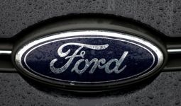 Ford Produksi Escape PHEV Tahun Depan - JPNN.com