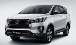 Dibanderol Hampir Rp500 Juta, Toyota Innova 2020 Belum Punya Fitur-Fitur Ini - JPNN.com