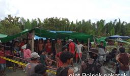 Lima Penambang Emas Tewas Tertimbun Tanah Longsor di Tambang Ilegal Blok Nipah - JPNN.com