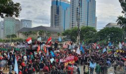 Demo Dekat Istana, 7.000 Pasukan Standby di Monas dan DPR - JPNN.com