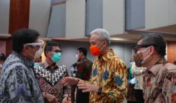 Selamat, Pak Ganjar Dapat Penghargaan dari Kemenko Perekonomian, Mengalahkan Jakarta dan Jogja - JPNN.com