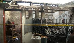 Kebakaran di Tangerang, Satu Keluarga Meninggal Dunia - JPNN.com