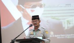 Prof Ahmad Firdaus Beri Tiga Catatan untuk Satu Tahun Kinerja Kementan - JPNN.com