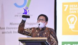 Kemendes PDTT Dapat Penghargaan dari IPB, Gus Menteri Merasa Bangga - JPNN.com