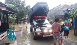 Banjir Cilacap Semakin Meluas, 7.949 Jiwa Terdampak - JPNN.com