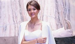 Unik, Farah Quinn Mendesain Perhiasan Berbentuk Cupcake   - JPNN.com