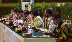 Menteri Siti Nurbaya Tegaskan Kolaborasi Jadi Kekuatan untuk Cegah Karhutla - JPNN.com