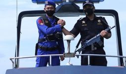Perkuat Pengawasan, Bea Cukai Pangkalpinang dan Ditpolairud Adakan Patroli Laut Bersama - JPNN.com