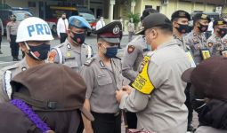 Tidak Ada Ampun, 8 Polisi Dipecat - JPNN.com