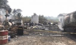Pabrik Limbah Oli di Gunungputri Bogor Terbakar - JPNN.com
