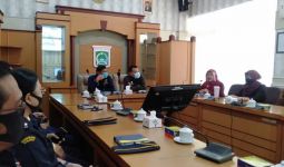 Sistem Pelaporan Rokok Ilegal Menggema Hingga Sumatera Barat - JPNN.com