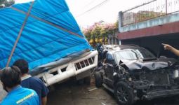 Kecelakaan Maut di Simalungun, Truk Fuso Hantam 11 Kendaraan, 5 Orang Tewas - JPNN.com