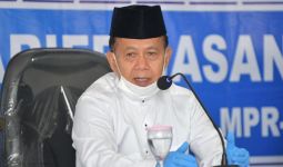 Syarief Hasan: Santri Jangan Minder, jadi Presiden pun Bisa - JPNN.com