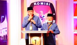 Debat Perdana Pilgub Sumbar: Mulyadi-Ali Mukni Sampaikan Program yang Terukur - JPNN.com