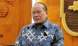 LaNyalla Puji Keberhasilan Gubernur Khofifah Hadapi Pandemi Covid-19 di Jatim - JPNN.com