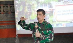 Brigjen TNI Husein Sagaf Ungkap Makna Tindakan Lone Wolf, Berujung Aksi Terorisme - JPNN.com
