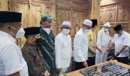 Intip Kemegahan Masjid Al Musannif Wong Solo di Medan   - JPNN.com